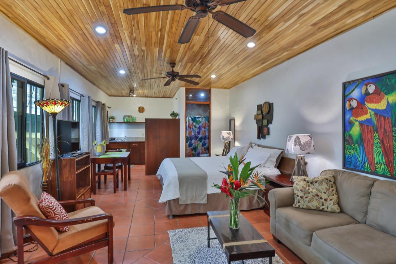 Aparthotel Jungle Creek Manuel Antonio Esterno foto
