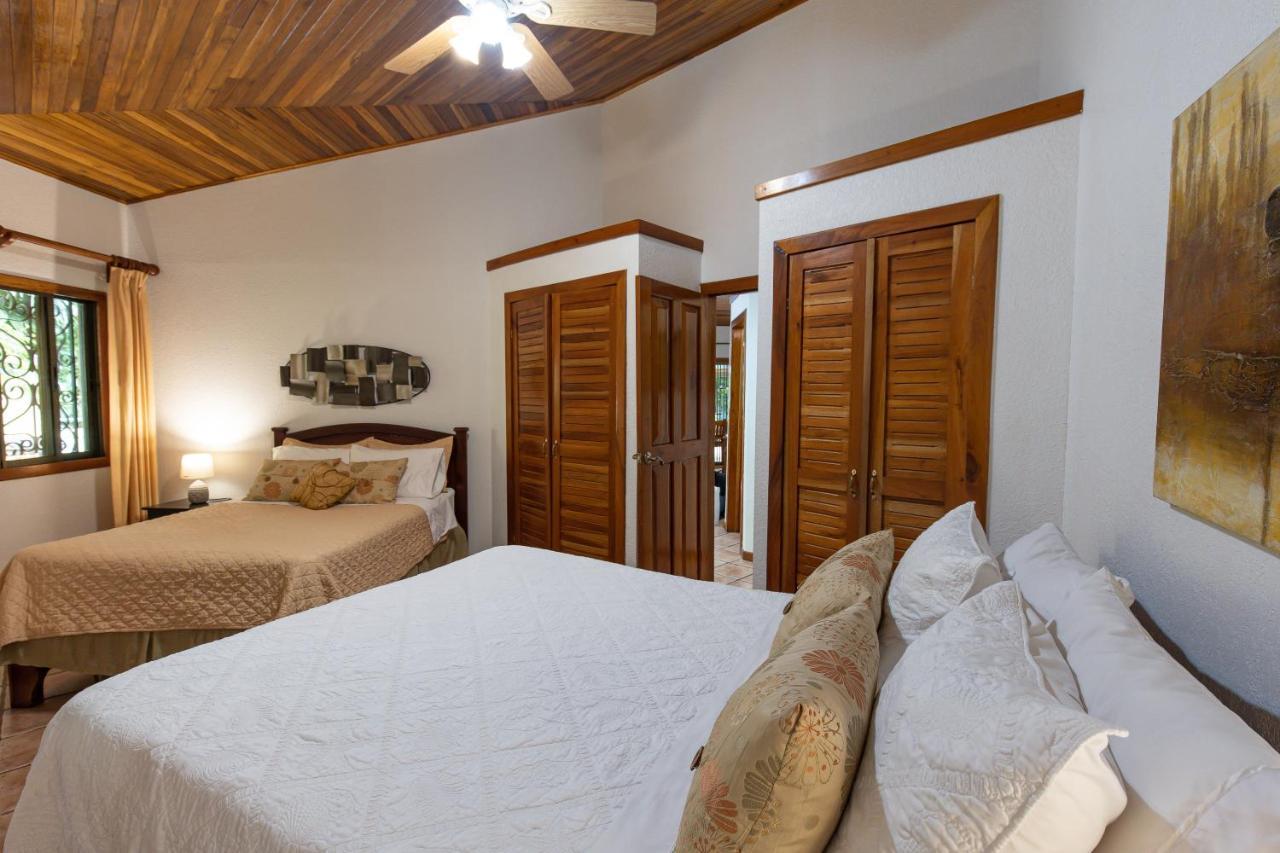 Aparthotel Jungle Creek Manuel Antonio Esterno foto