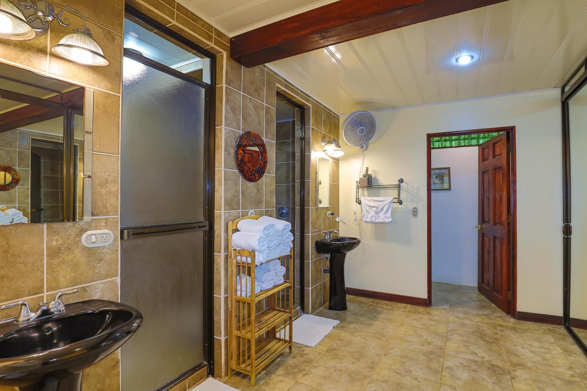 Aparthotel Jungle Creek Manuel Antonio Camera foto