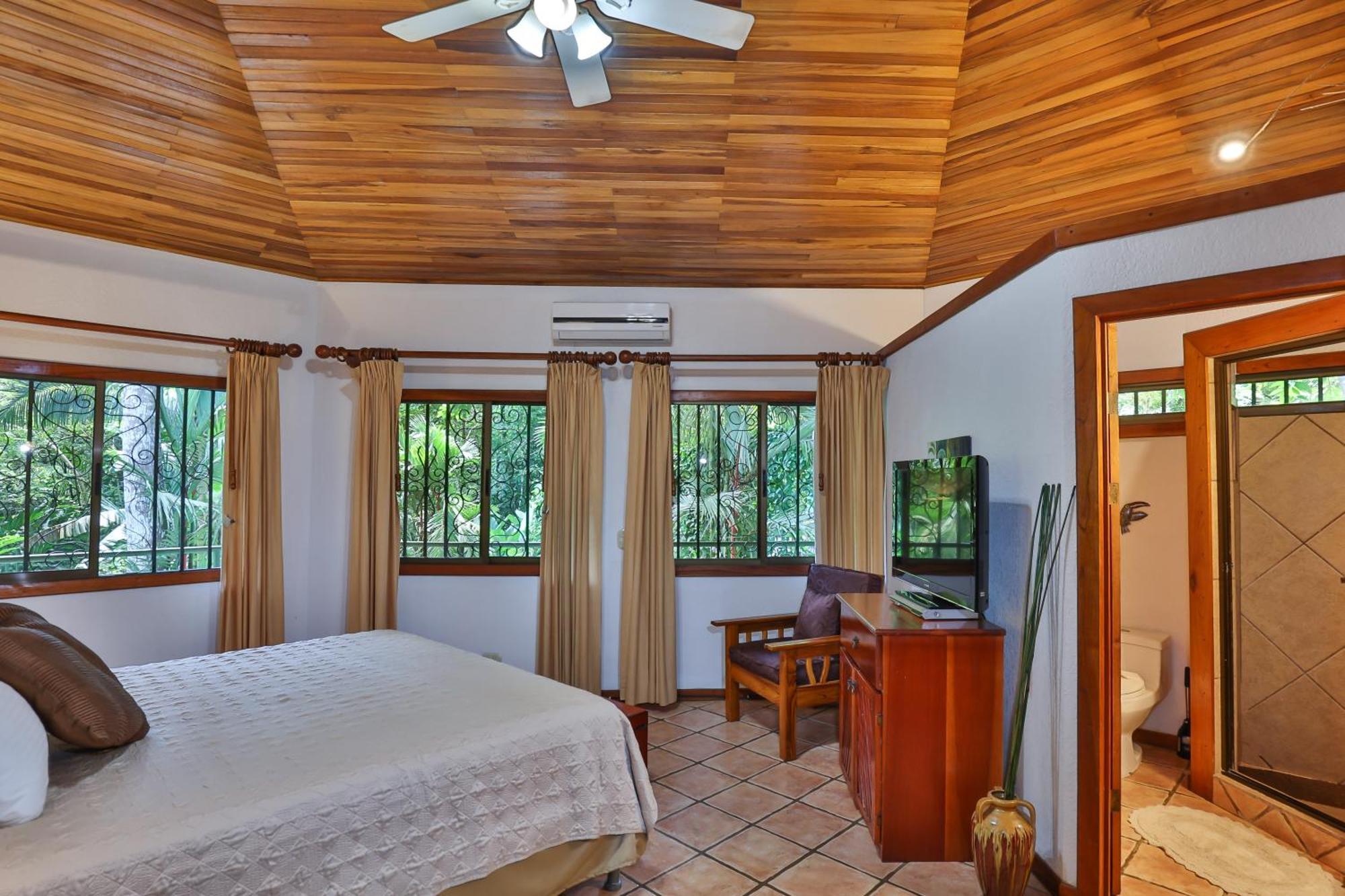 Aparthotel Jungle Creek Manuel Antonio Camera foto